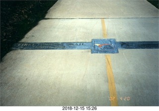 CHS XC 1988 -- starting line (zoom)