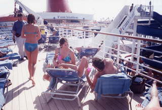 Fascination sunbathers