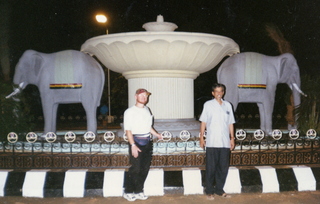 6 35o. Satish-Geeta wedding in Madras, India - Adam and Dr. Krishnamurthy at elephant circle at IIT Madras