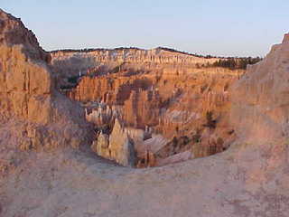 Bryce Canyon south hoodoos, island plateau, and cone mountain (A)