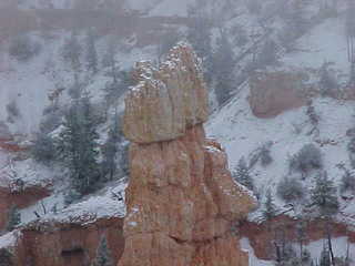 Bryce Canyon snow capped hoodoos