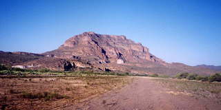 Superstition Mountains, Superior Airport takoff view