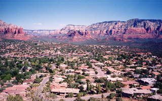 4 57u. Sedona from Airport Road