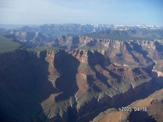 225 5eg. Grand Canyon -- aerial