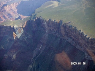 214 5eg. Grand Canyon -- aerial