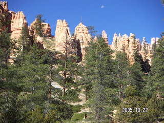 Bryce Canyon -- to Peek-a-boo Loop with the moon