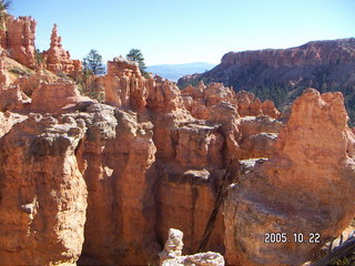 Bryce Canyon -- to Peek-a-boo Loop with the moon