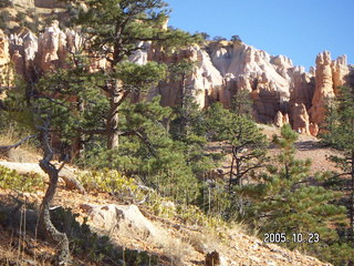 Bryce Canyon -- Fairyland Trail -- Tower Bridge