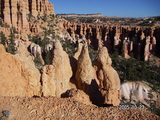 Bryce Canyon -- Fairyland Trail -- my shadow up close