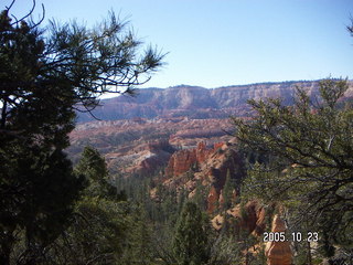 Bryce Canyon -- Fairyland Trail / View
