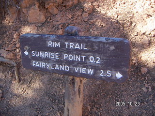 Bryce Canyon -- Rim Trail / Sunrise Point / Fairyland View sign