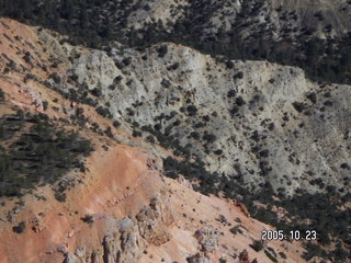 Bryce Canyon -- Rim Trail -- cool view through little arch