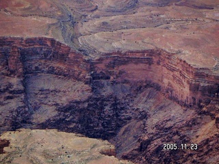 333 5mp. aerial -- Grand Canyon tributary