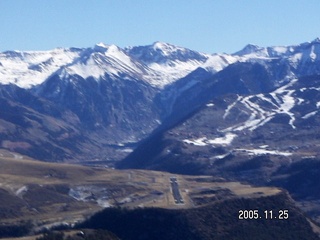 40 5mr. aerial -- Telluride Airport -- final approach Runway 9