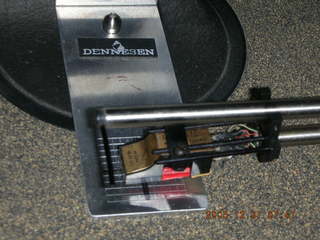 Dennesen Sound-Tracktor 8