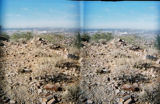 stereo-3D L+R parallel-eye Loreo -- Lost Dog Wash trail -- Taliesin overlook