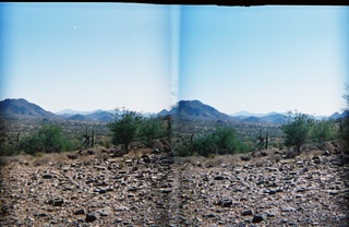 stereo-3D L+R parallel-eye Loreo -- Lost Dog Wash trail