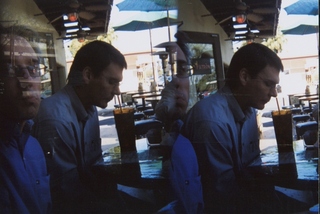 stereo-3D L+R parallel-eye Loreo -- Sean Geraghty's lunch -- Jim Sills