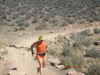 307 5t8. trail to Plateau Point -- Adam running