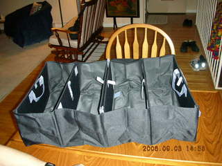 Linds -- neat picnic case