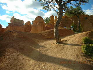 Bryce Canyon -- Queen's Garden trail