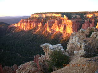 Bryce Canyon -- sunrise at Paria view