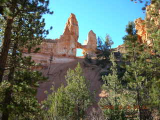 Bryce Canyon -- Fairyland Trail -- Tower Bridge