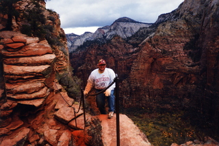 20 5yz. oldfamilyphoto -- Bryce/Zion trip -- Adam at Angel's Landing