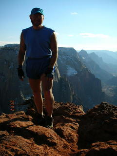 Zion National Park - Observation Point - Adam silhouette