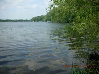 Carver Park trail - lake