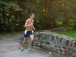 CHS-XC-2007 - runner at stone bridge