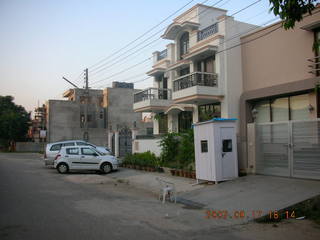 morning run, Gurgaon, India - nice house