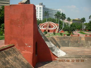 84 69j. Jantar Mantar, Delhi