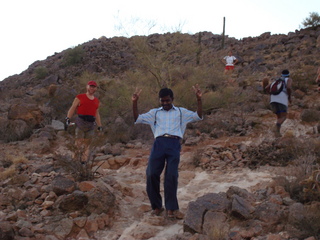 664 6af. Camelback hike - Adam, Benoy