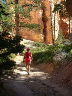 Bryce Canyon - Peek-a-boo loop - Adam