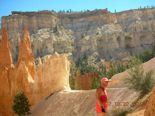 Bryce Canyon - Peek-a-boo loop - Adam