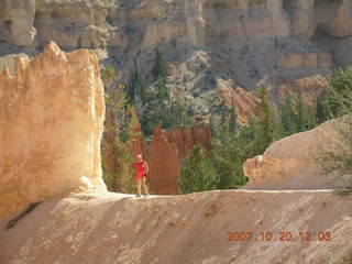 Bryce Canyon - Peek-a-boo loop - Adam