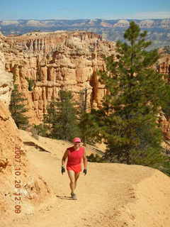 Bryce Canyon - Peek-a-boo loop - Adam