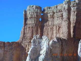 Bryce Canyon - Fairyland trail - holes in rocks