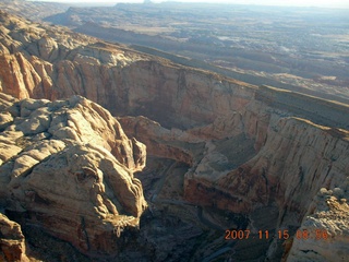 Flying with LaVar Wells - above approach canyon to Hidden Splendor (WPT660) - aerial