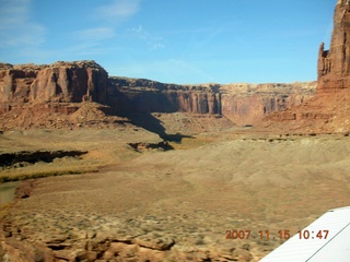 140 6bf. Flying with LaVar Wells - Green River canyon - aerial