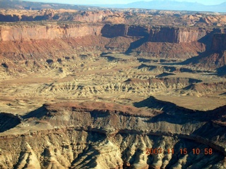 Flying with LaVar Wells - Green River canyon - aerial