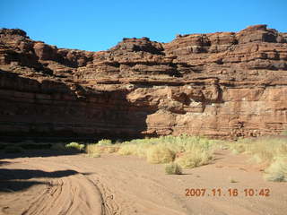 153 6bg. Canyonlands National Park - Lathrop Trail hike