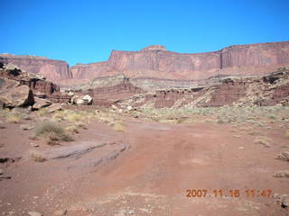 237 6bg. Canyonlands National Park - Lathrop Trail hike