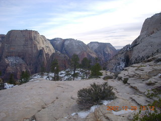 Zion National Park - Angels Landing hike - Adam - knife edge