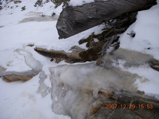 Zion National Park - West Rim trail - ice waterfall