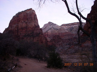 Zion National Park - sunrise Angels Landing hike