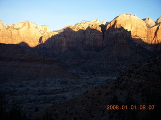 14 6d1. Zion National Park - sunrise Watchman hike