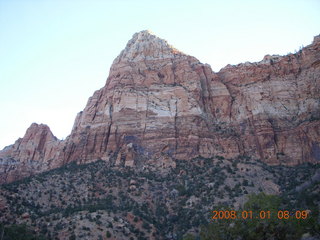 19 6d1. Zion National Park - sunrise Watchman hike