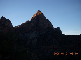 24 6d1. Zion National Park - sunrise Watchman hike